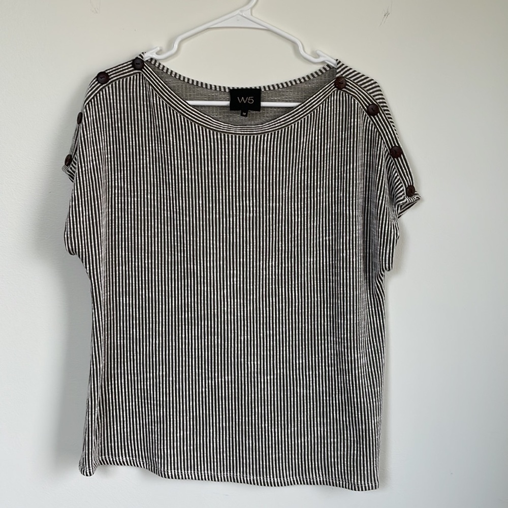 W5 green and white striped top